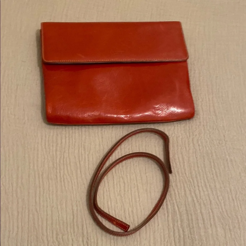 Kate Spade Elegant Red Leather Clutch / Shoulder bag . Made in Italy